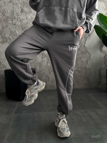 Штани спортивні джогери чоловічі з вишивкою TINKI tin95-XL фото